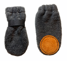 Load image into Gallery viewer, XX - SMALL BOOTIES - SET OF FOUR