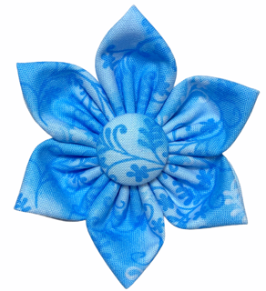 Light Blue w / Leafy Swirls Flower