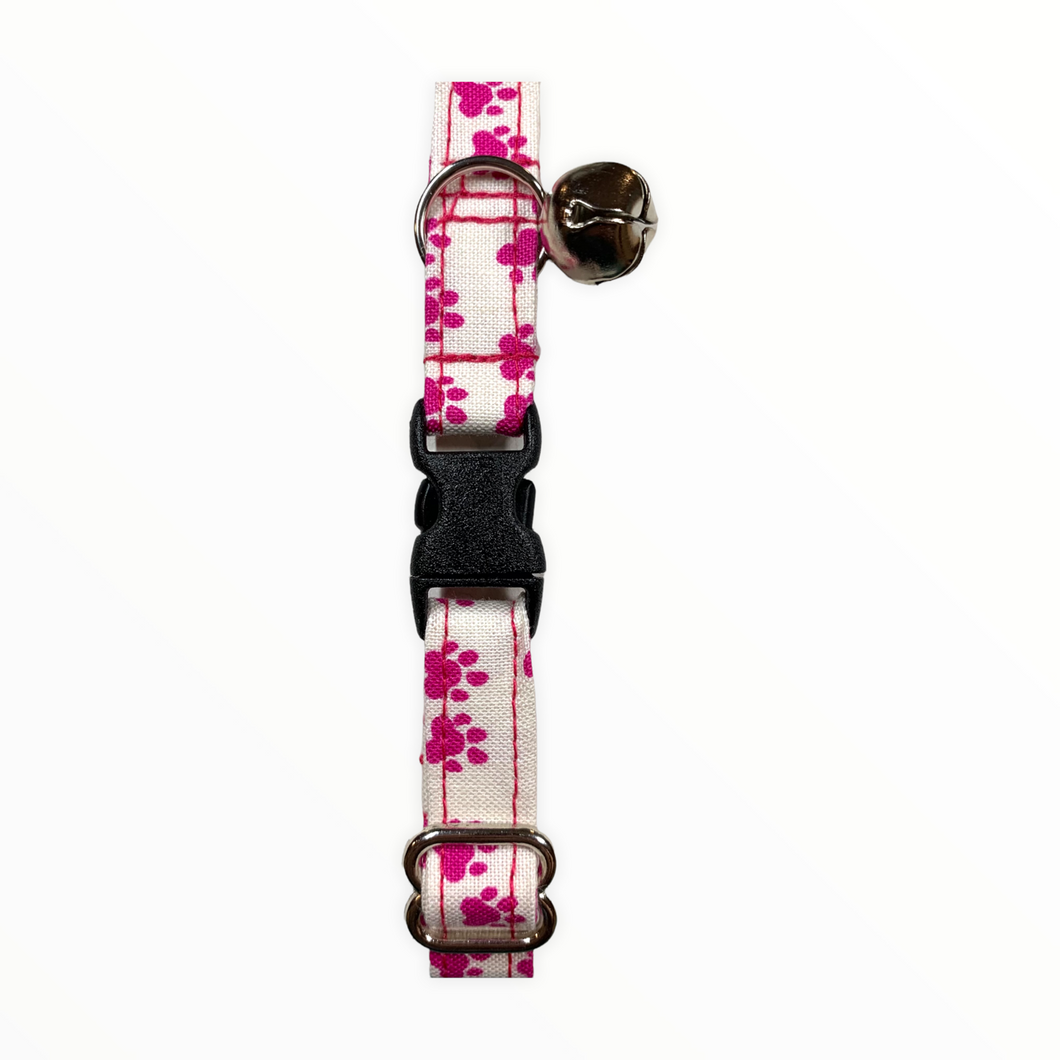 White w / Magenta Paws Cat Collar